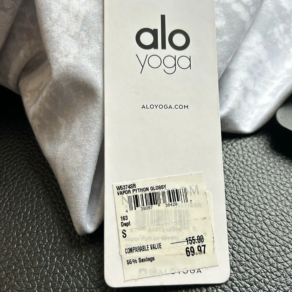 ALO Yoga check out